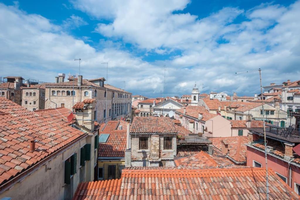 Ca' Fortuny, Your Nest On San Marco Rooftops *